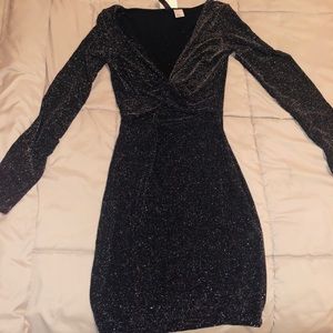 Long sleeve glittery black dress